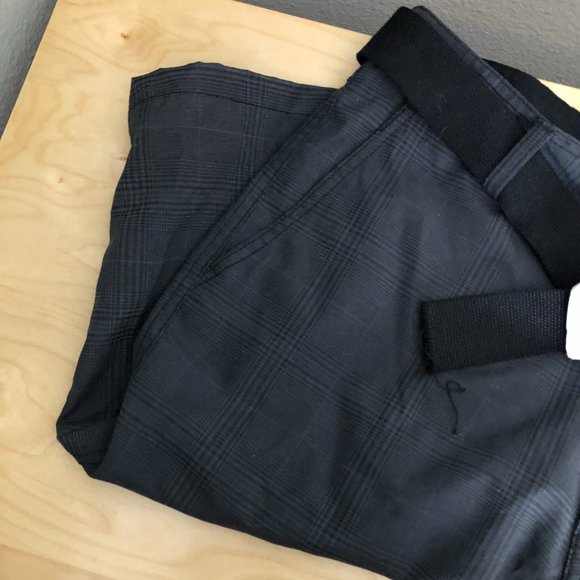 SWISS CROSS Plaid Athletic Shorts - NWT's - Picture 6 of 10